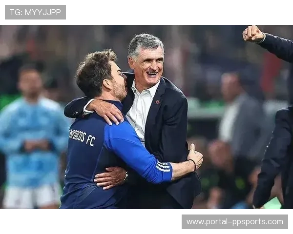 塞维利亚主帅门迪利巴谈球队低谷期,强调更衣室团结重要性 塞维利亚主帅门迪利巴谈球队低谷期,强调更衣室团结重要性